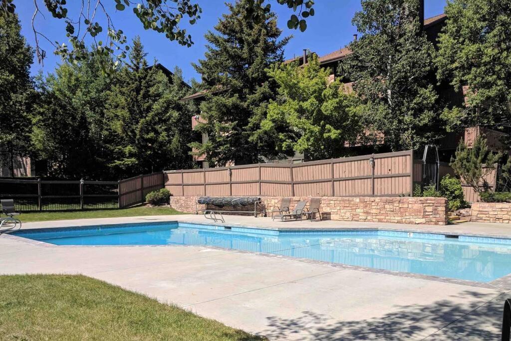 Cozy Top Floor Condo With Mountain Views Park City Exteriör bild
