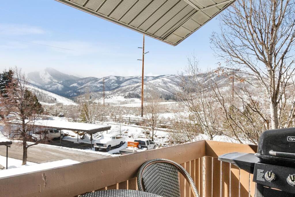 Cozy Top Floor Condo With Mountain Views Park City Exteriör bild